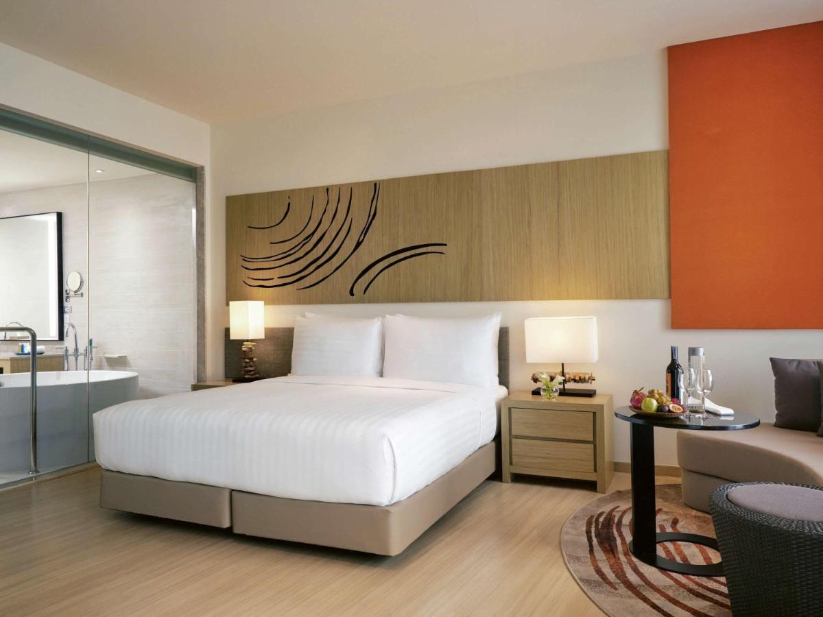 Moevenpick Siam Hotel Na Jomtien Pattaya Na Chom Thian Exterior foto